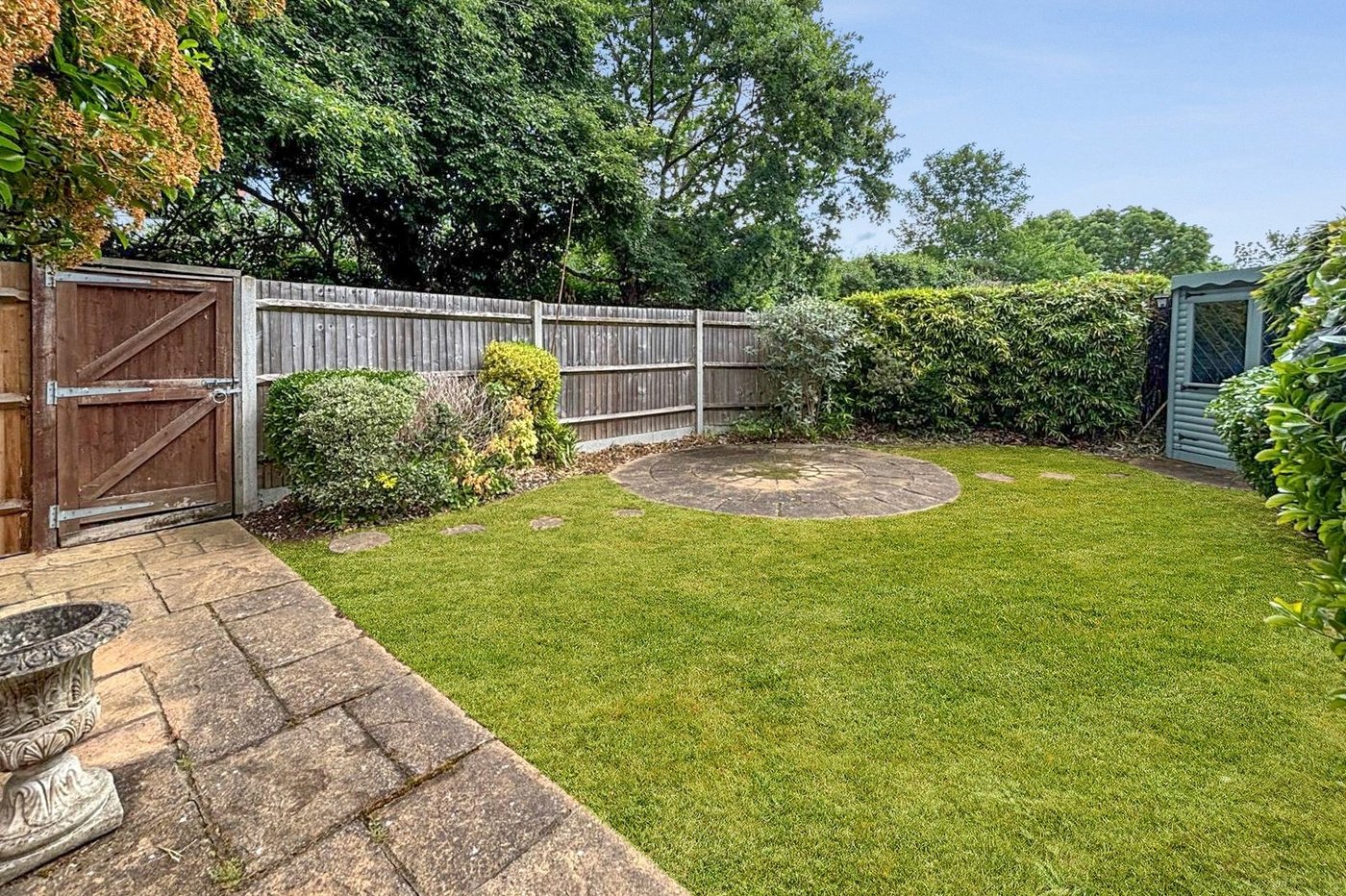 2 bedroom property for sale in Bexley | Robinson Jackson