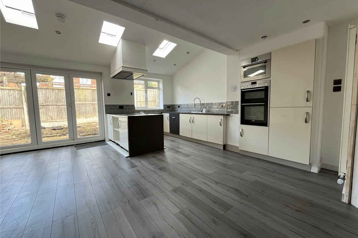 4 bedroom house for sale in Lordswood | Robinson Michael & Jackson