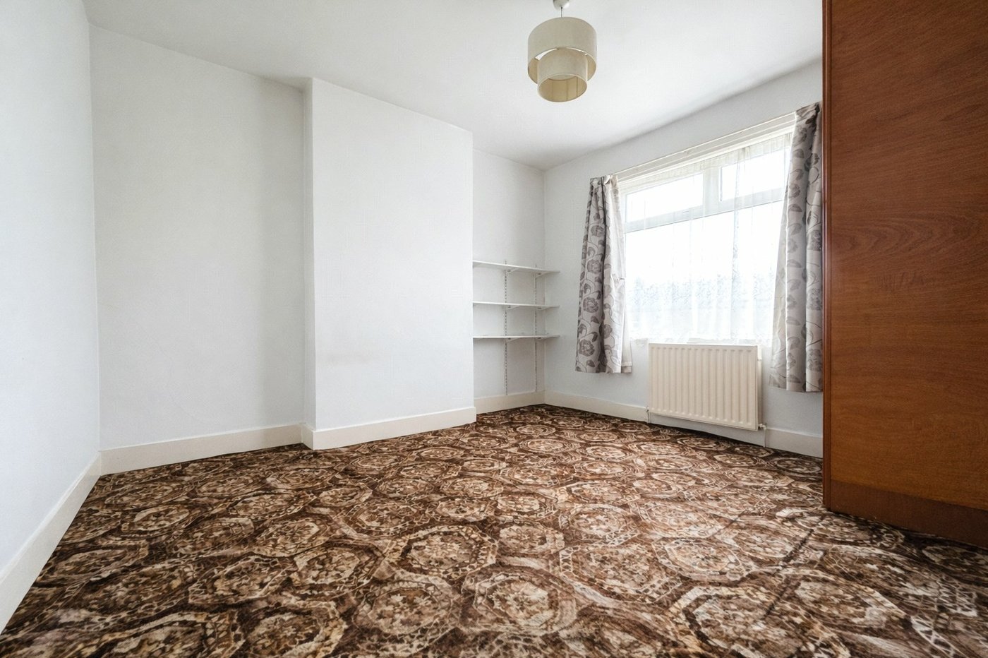 3 bedroom house for sale in London | Robinson Jackson