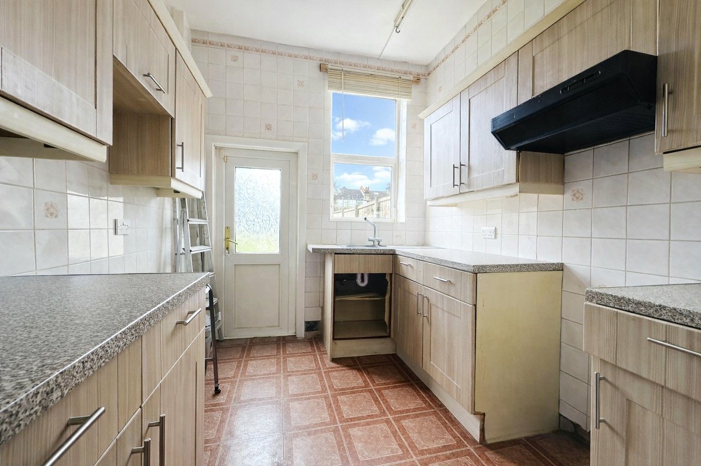 3 bedroom house for sale in London | Robinson Jackson