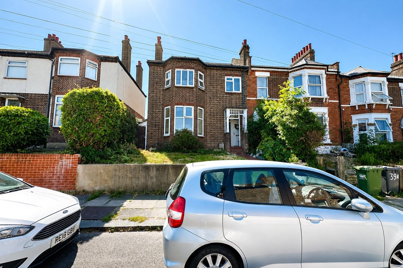 1 bedroom property for sale in London | Robinson Jackson