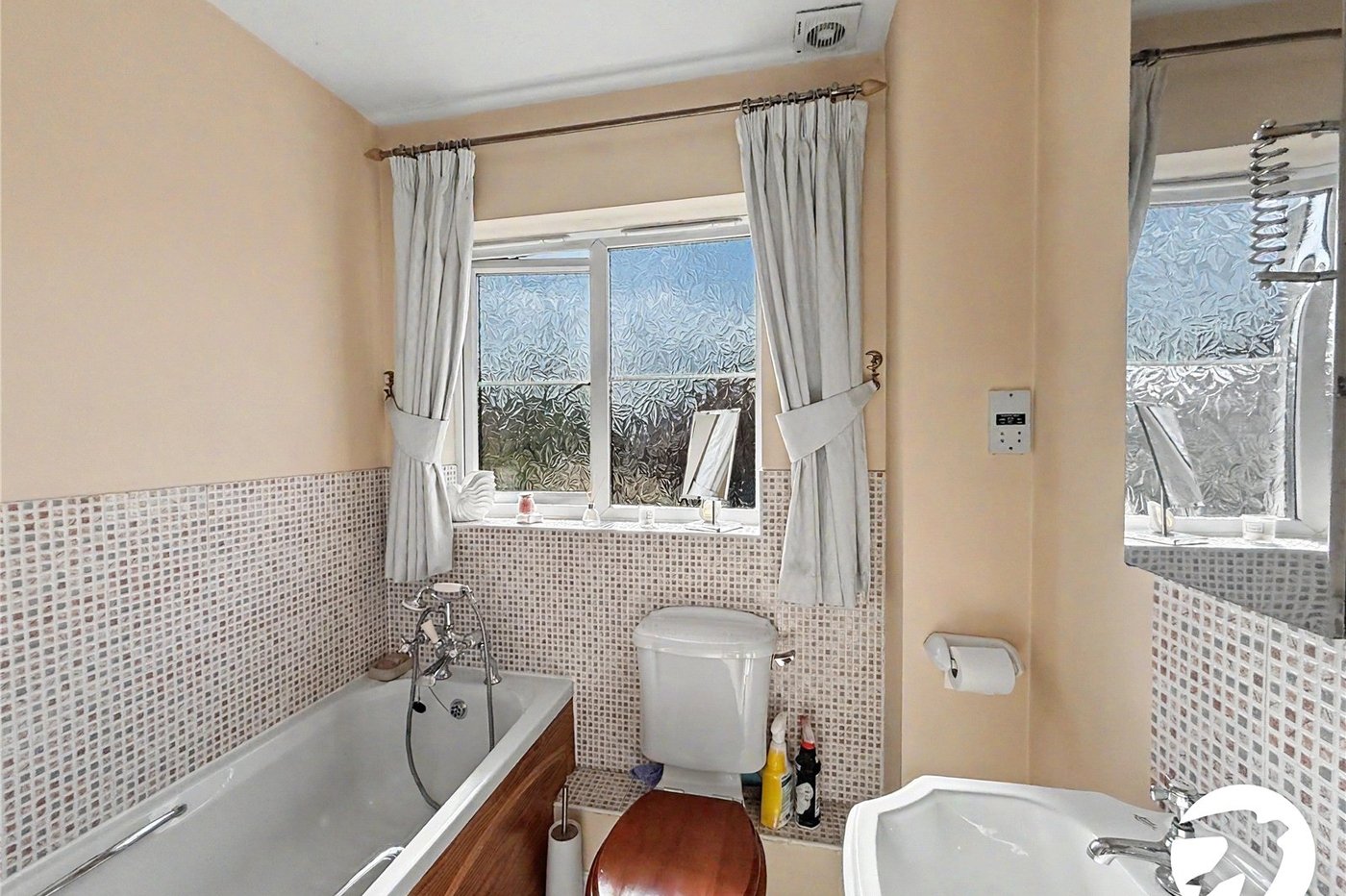 3 bedroom house for sale in Sittingbourne | Robinson Michael & Jackson