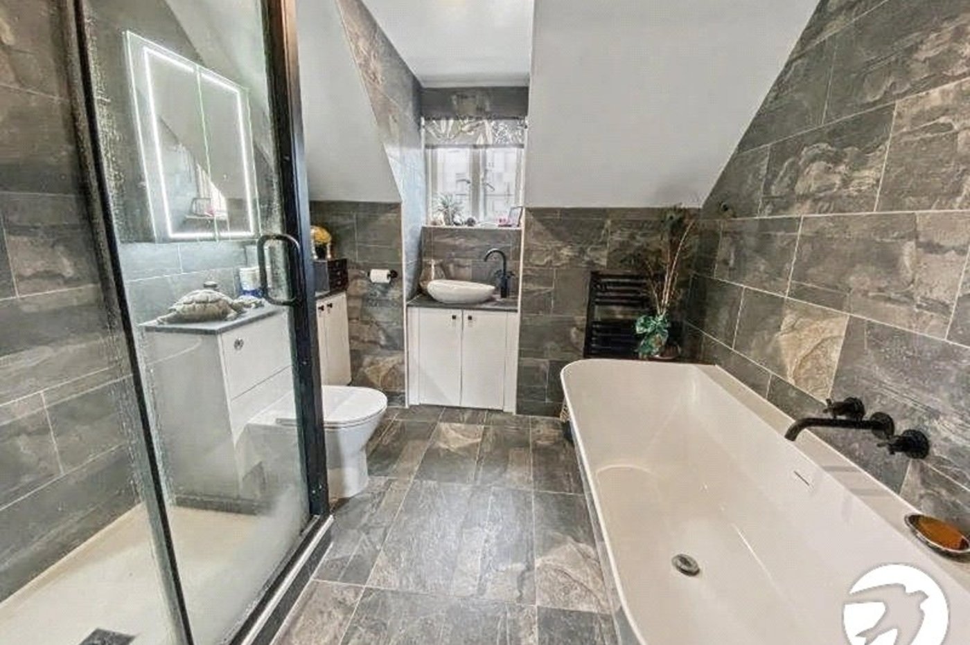 4 bedroom house for sale in Sittingbourne | Robinson Michael & Jackson