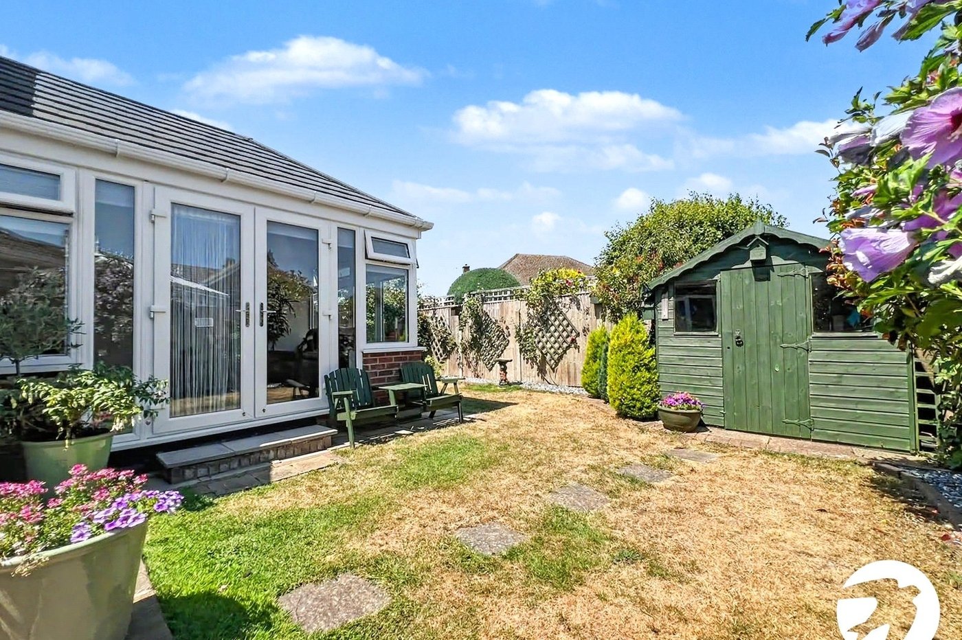 2 bedroom bungalow for sale in Rochester | Robinson Michael & Jackson