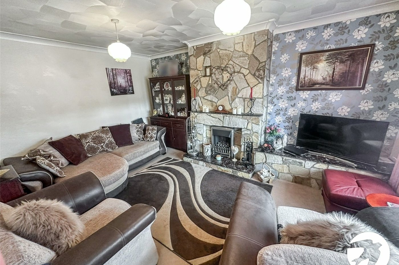 2 bedroom bungalow for sale in Rochester | Robinson Michael & Jackson