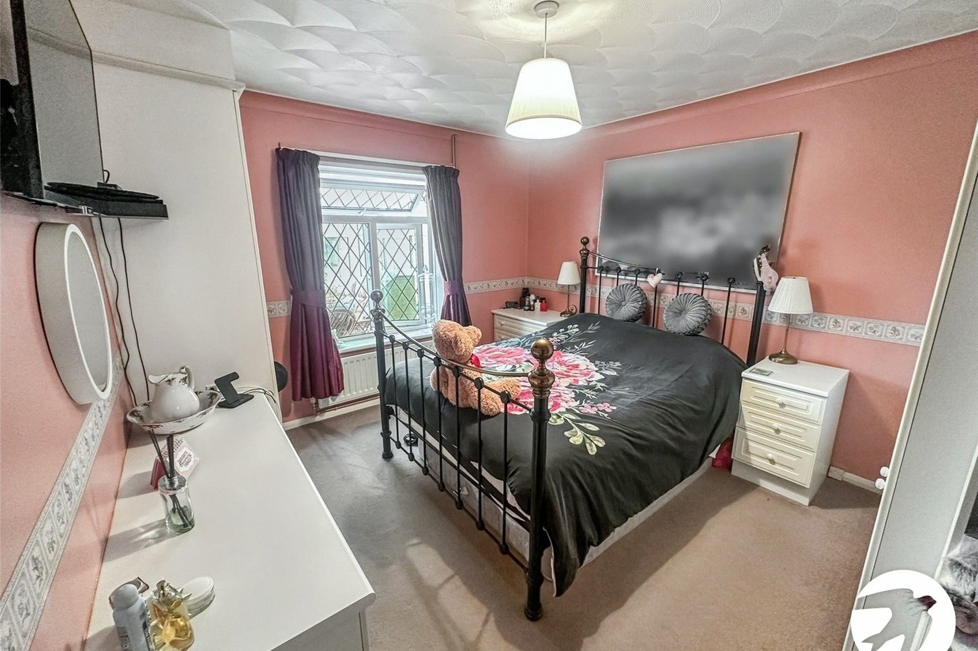 2 bedroom bungalow for sale in Rochester | Robinson Michael & Jackson