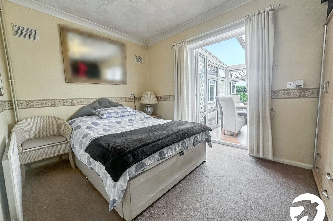 2 bedroom bungalow for sale in Rochester | Robinson Michael & Jackson