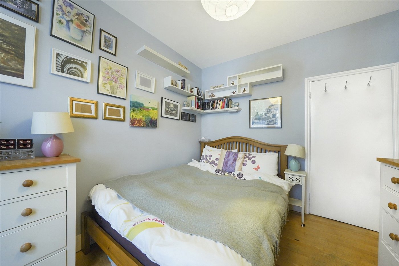 1 bedroom property for sale in London | Robinson Jackson
