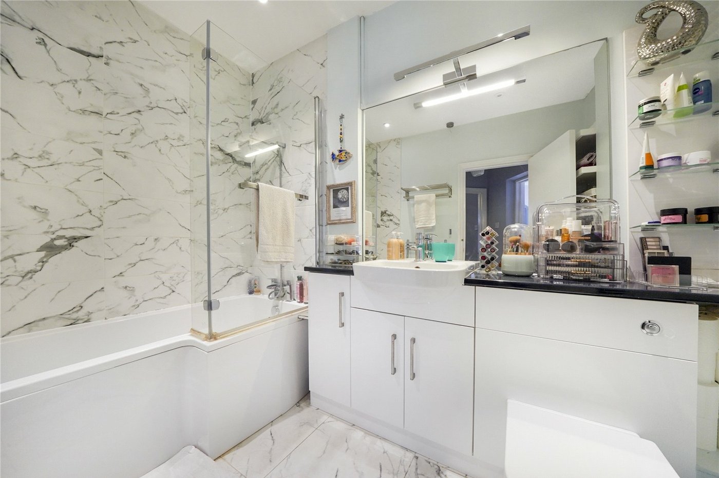 1 bedroom property for sale in London | Robinson Jackson