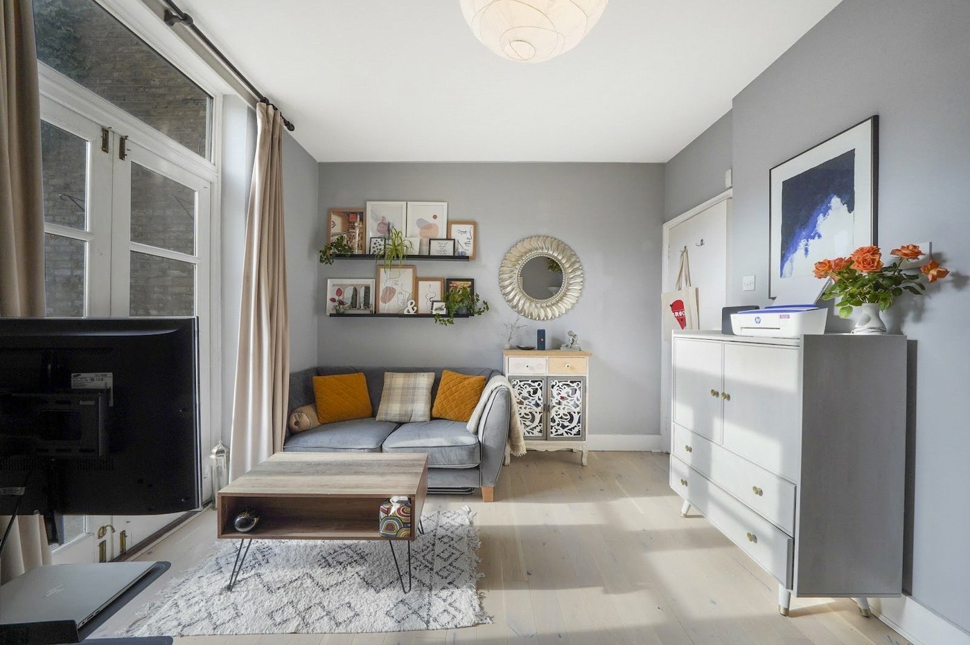 1 bedroom property for sale in London | Robinson Jackson