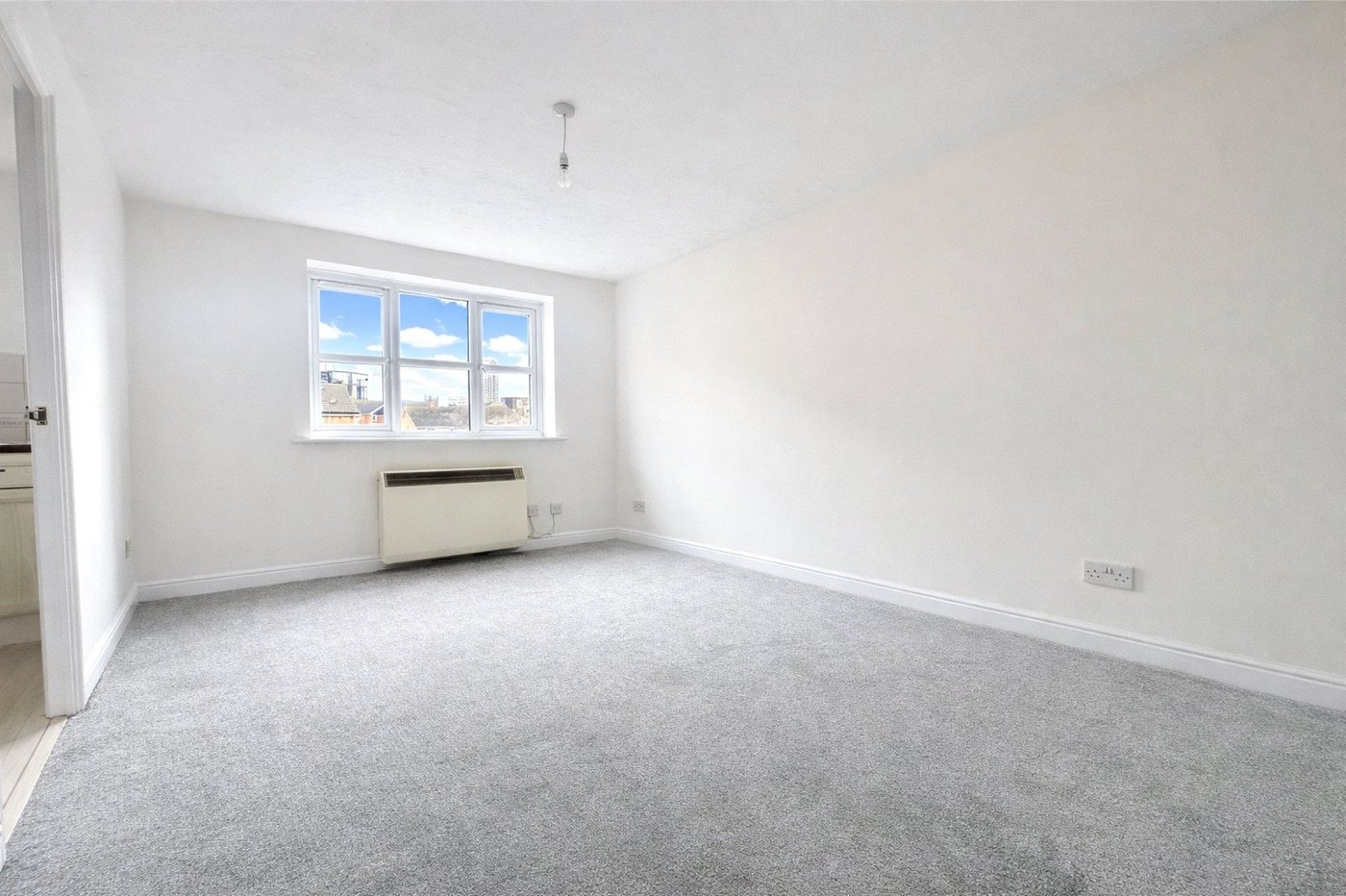 1 bedroom property for sale in London | Robinson Jackson