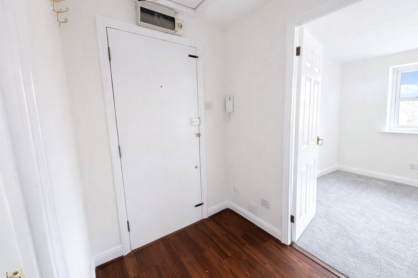 1 bedroom property for sale in London | Robinson Jackson