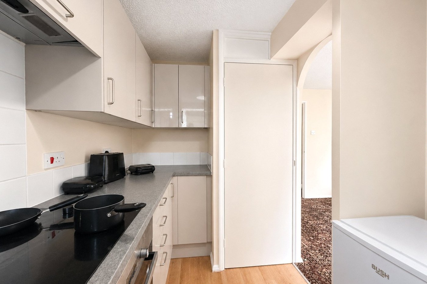 1 bedroom property for sale in London | Robinson Jackson