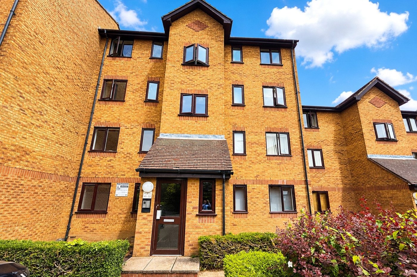 1 bedroom property for sale in London | Robinson Jackson