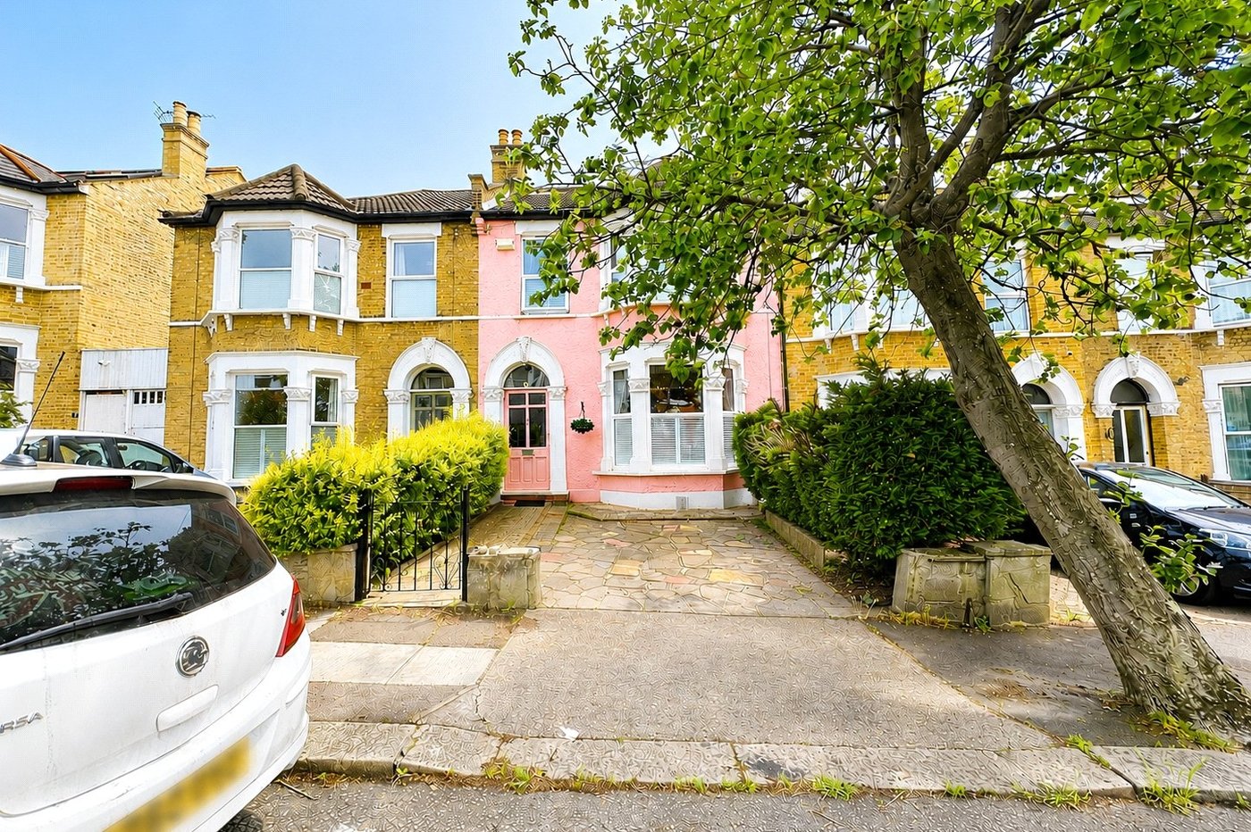 4 bedroom house for sale in Catford | Robinson Jackson