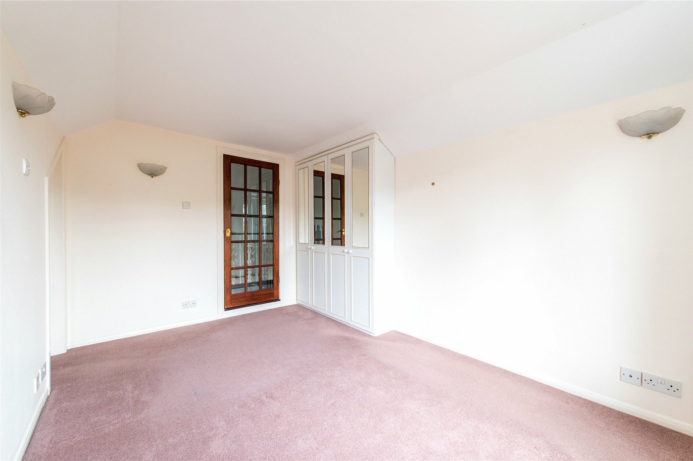 2 bedroom bungalow for sale in Higham | Robinson Michael & Jackson