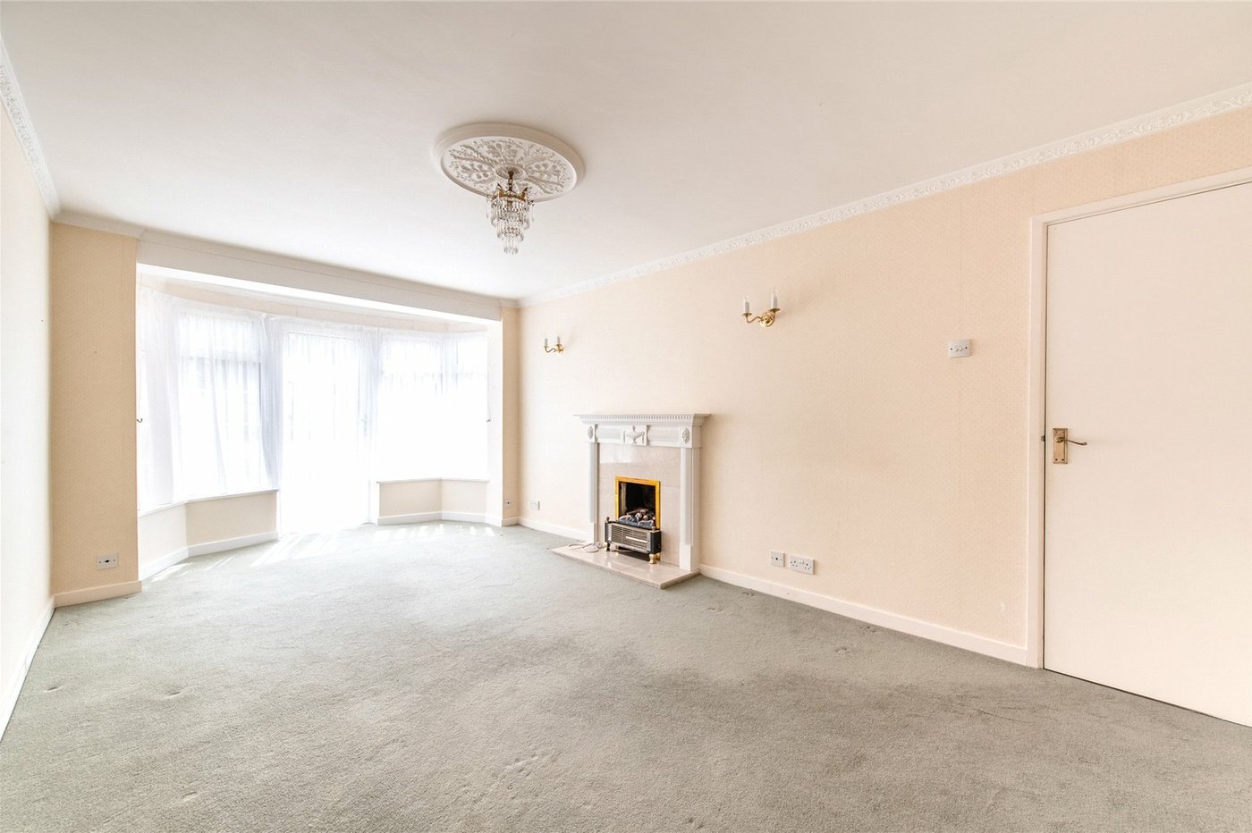 2 bedroom bungalow for sale in Higham | Robinson Michael & Jackson