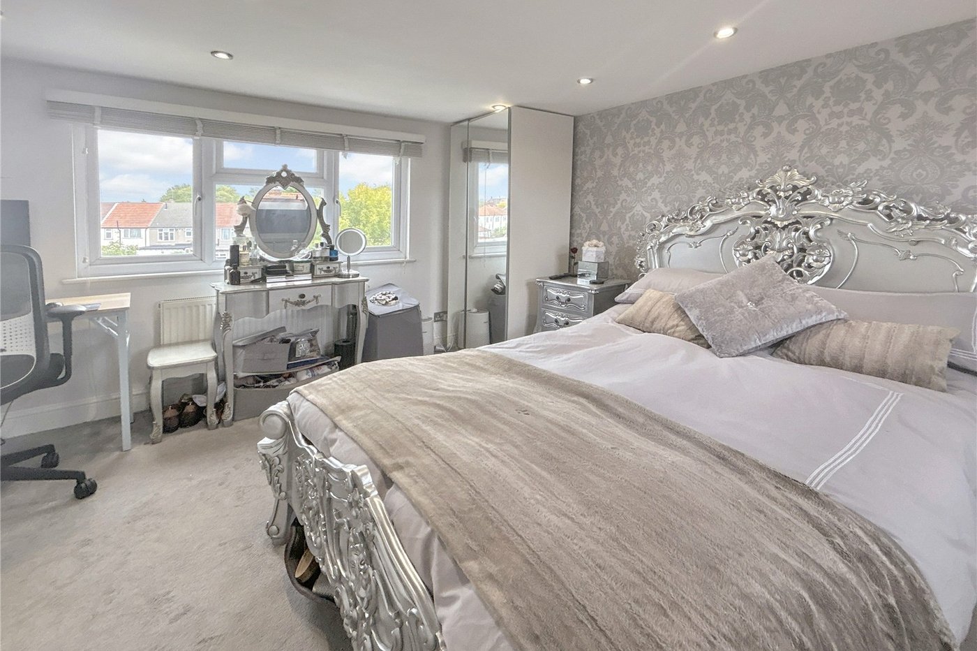 3 bedroom house for sale in Sidcup | Robinson Jackson