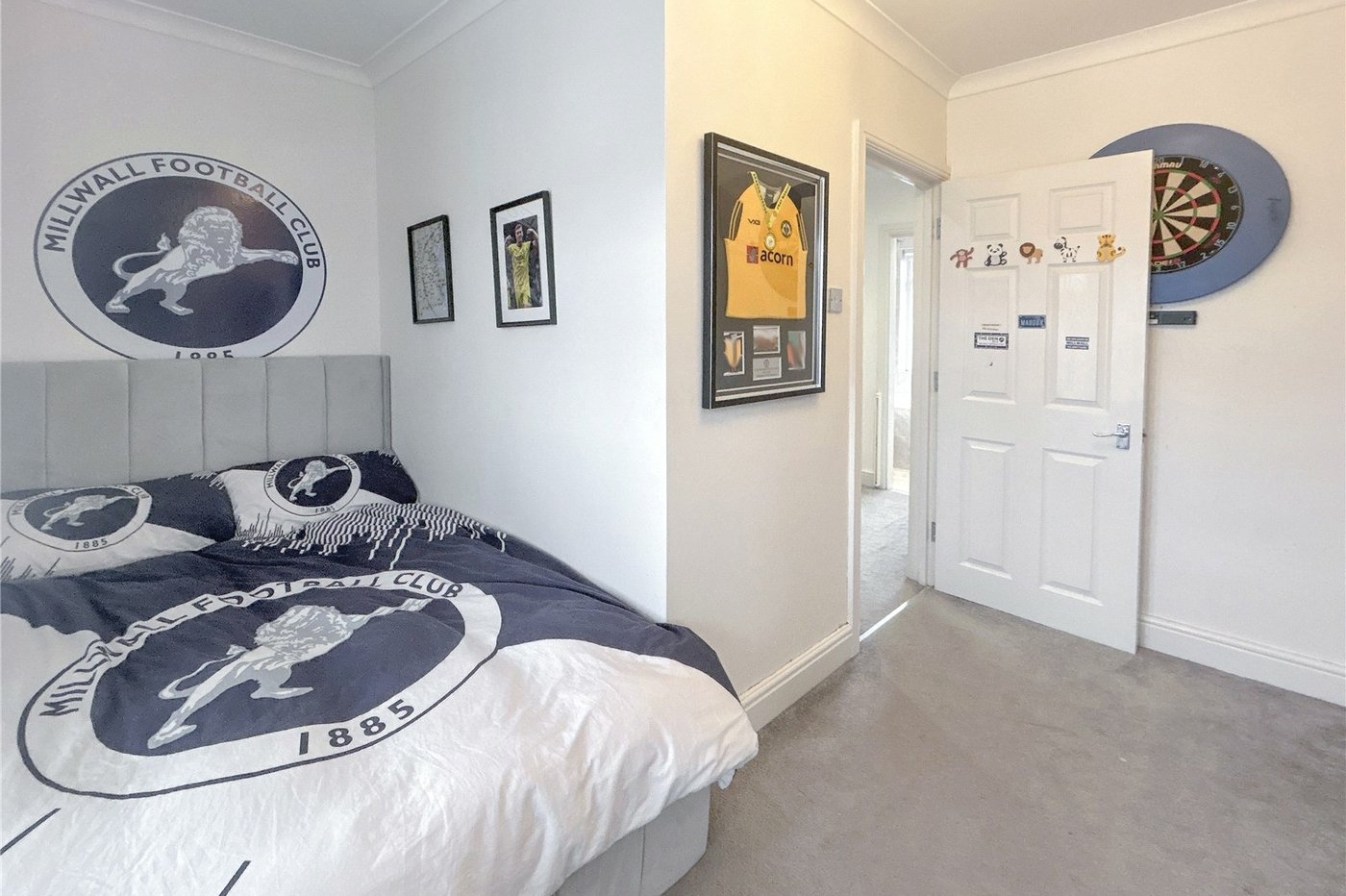 3 bedroom house for sale in Sidcup | Robinson Jackson