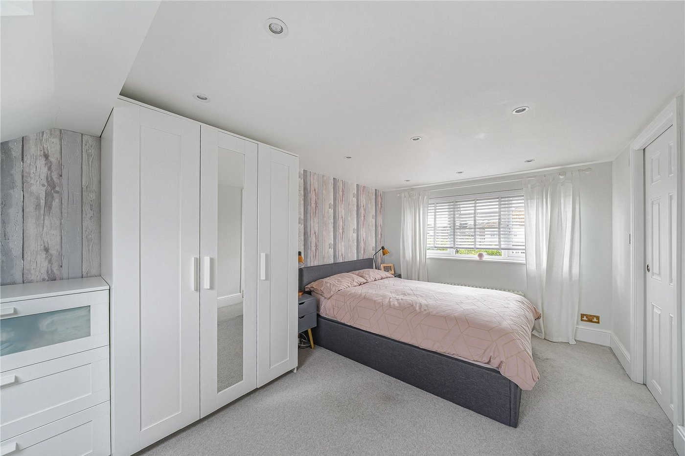3 bedroom house for sale in Dartford | Robinson Jackson