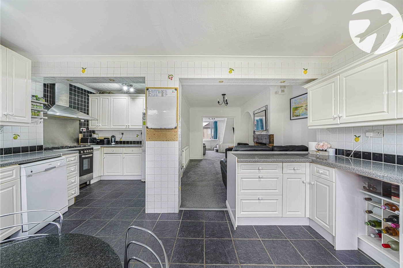 3 bedroom property for sale in West Dartford | Robinson Jackson