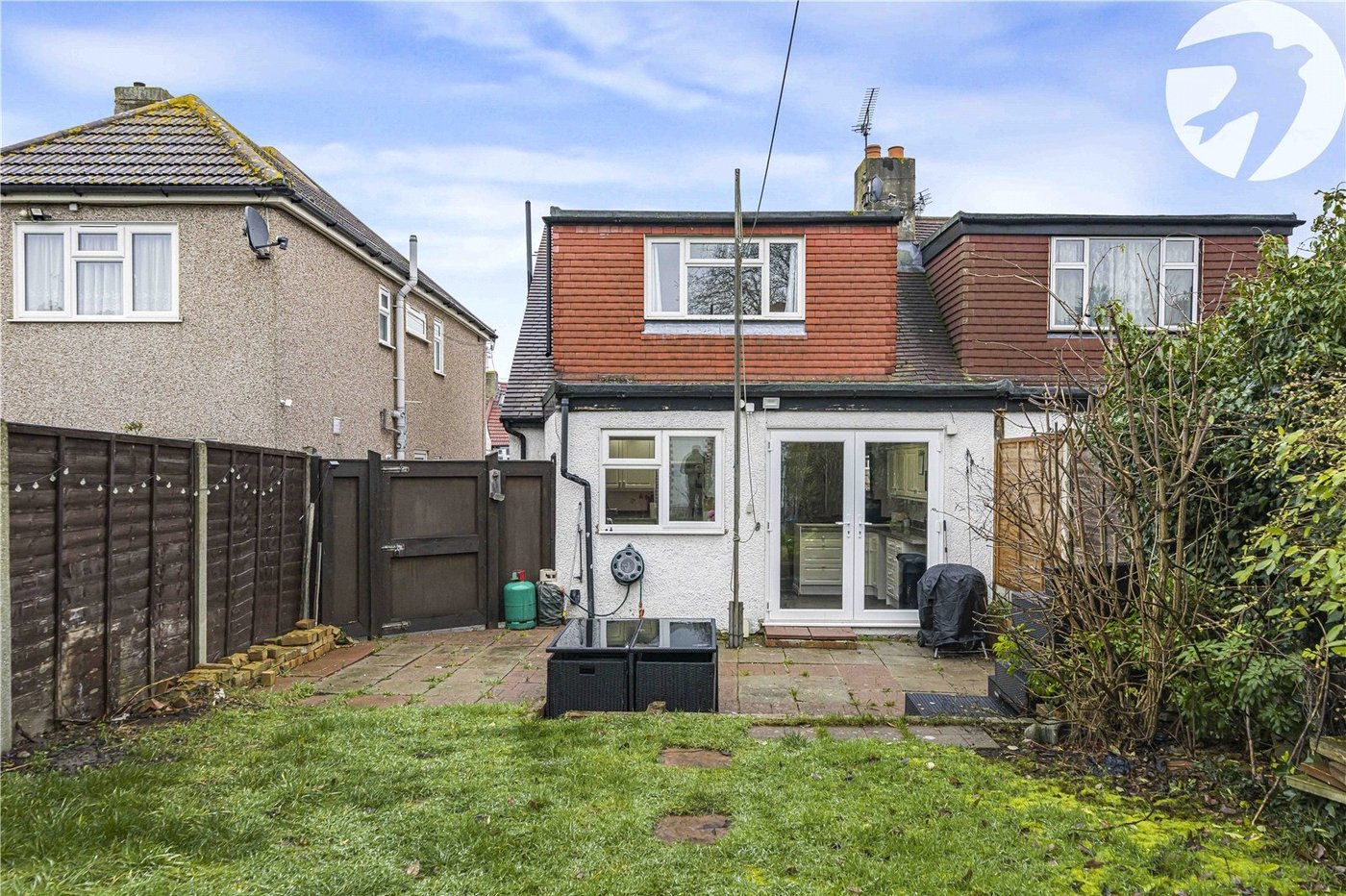 3 bedroom property for sale in West Dartford | Robinson Jackson