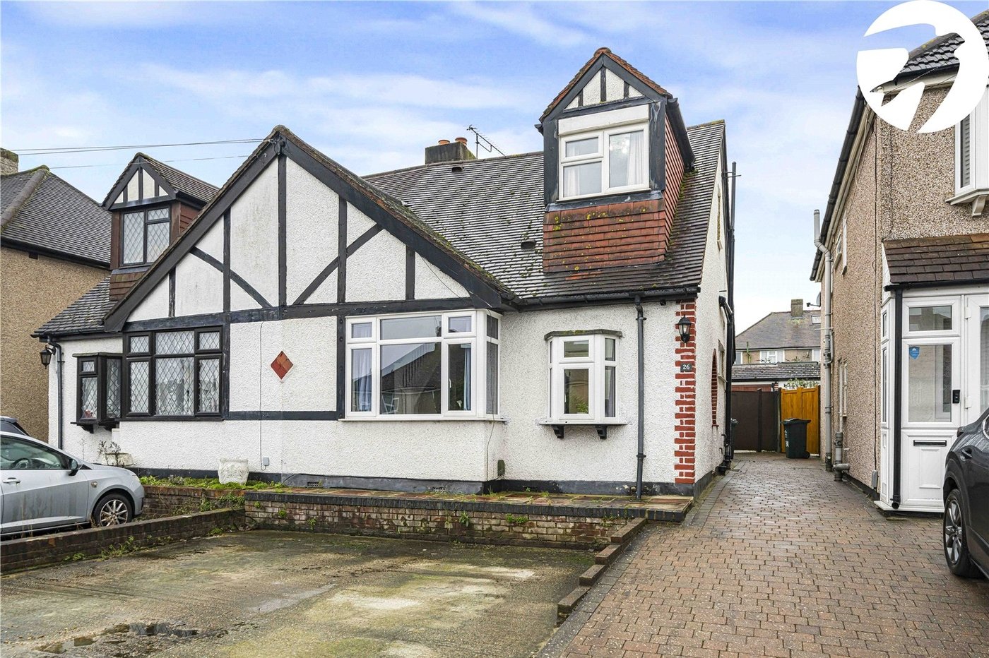 3 bedroom property for sale in West Dartford | Robinson Jackson