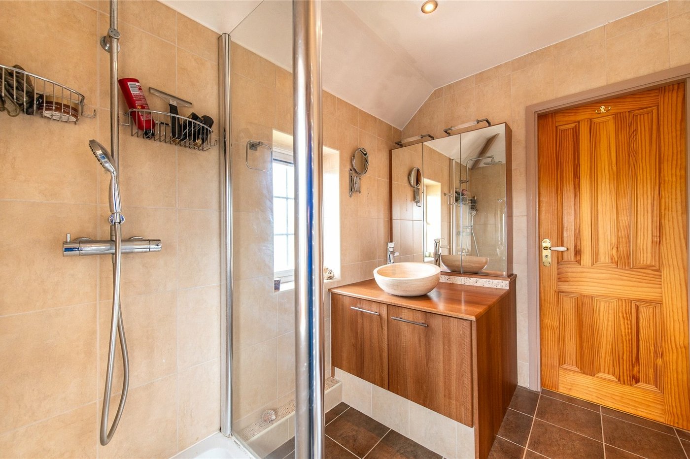 3 bedroom house for sale in Harrietsham | Robinson Michael & Jackson