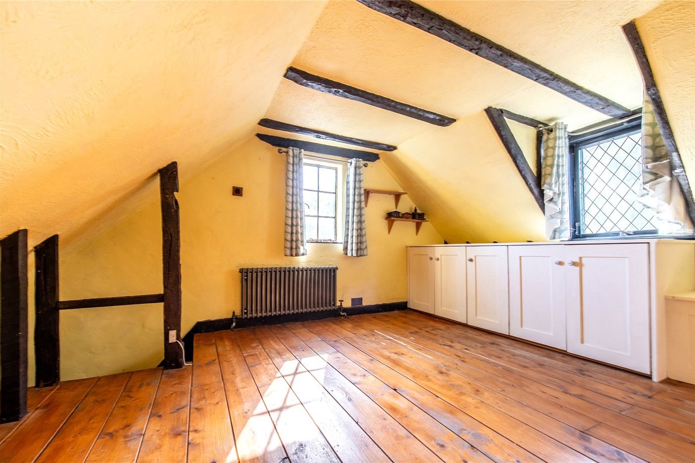 2 bedroom house for sale in Weavering | Robinson Michael & Jackson