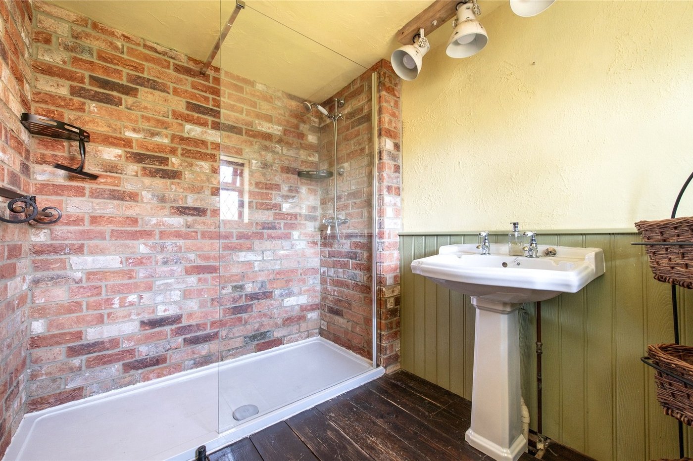 2 bedroom house for sale in Weavering | Robinson Michael & Jackson