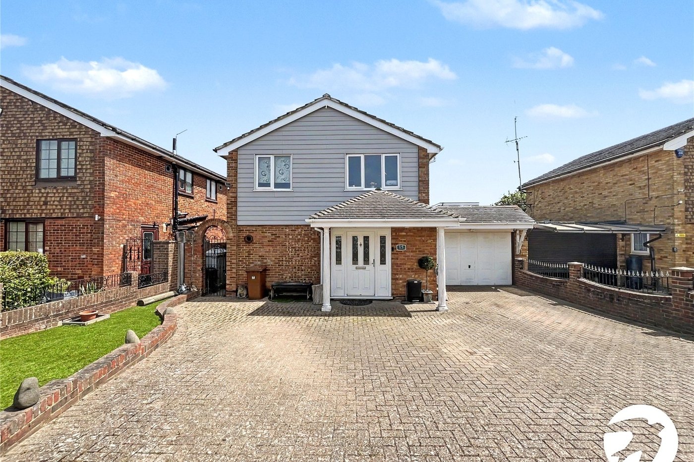 4 bedroom house for sale in Lordswood | Robinson Michael & Jackson