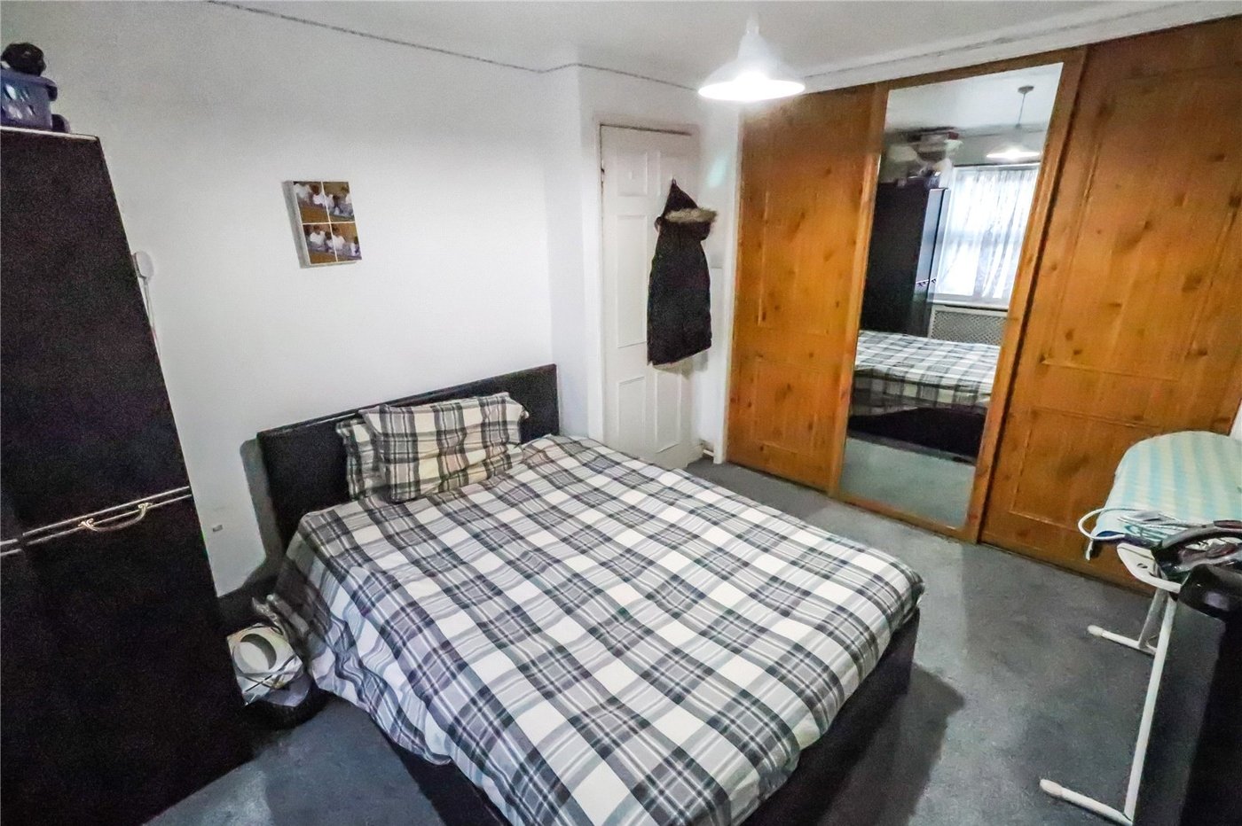 4 bedroom property for sale in Erith | Robinson Jackson