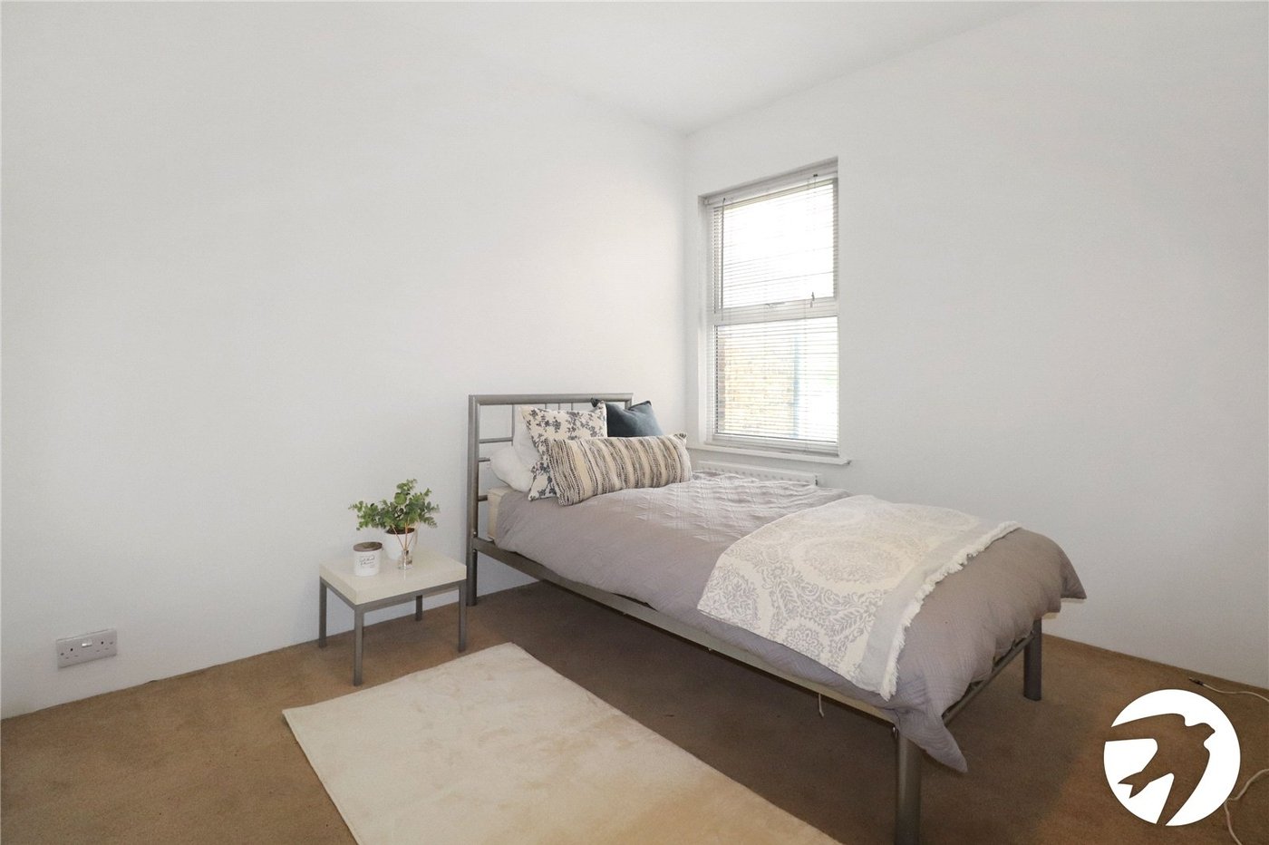 2 bedroom house for sale in Erith | Robinson Jackson