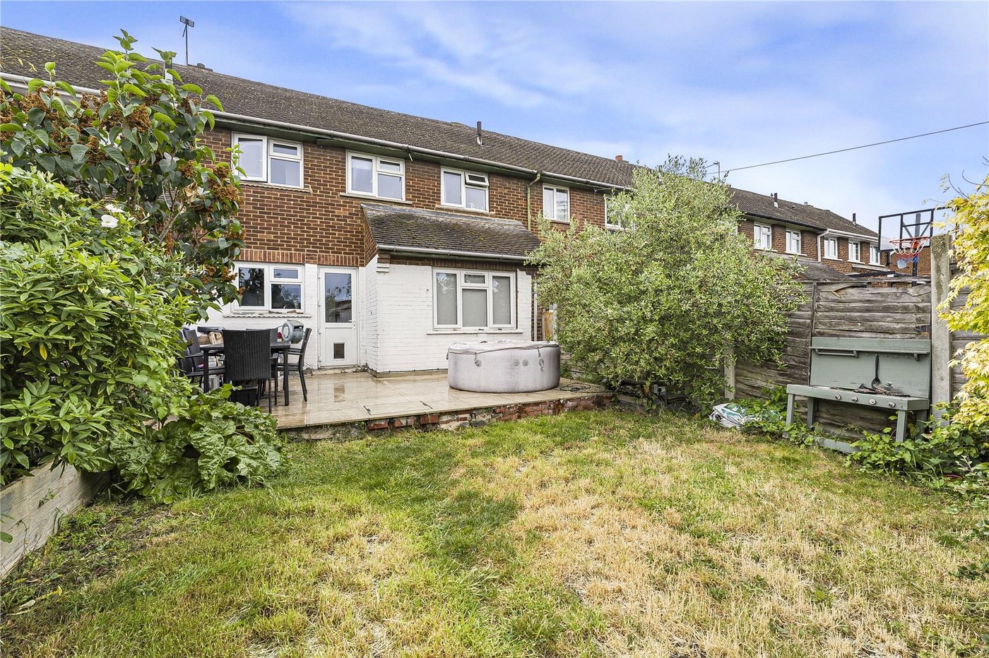 2 bedroom house for sale in Dartford | Robinson Jackson