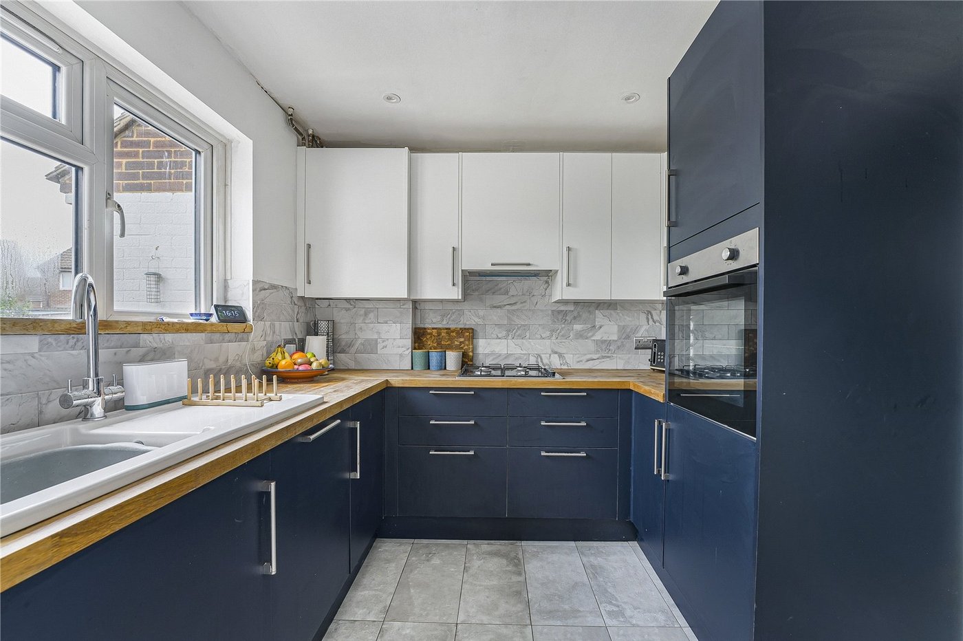 2 bedroom house for sale in Dartford | Robinson Jackson