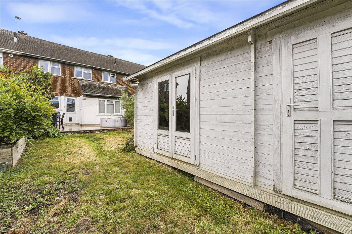 2 bedroom house for sale in Dartford | Robinson Jackson