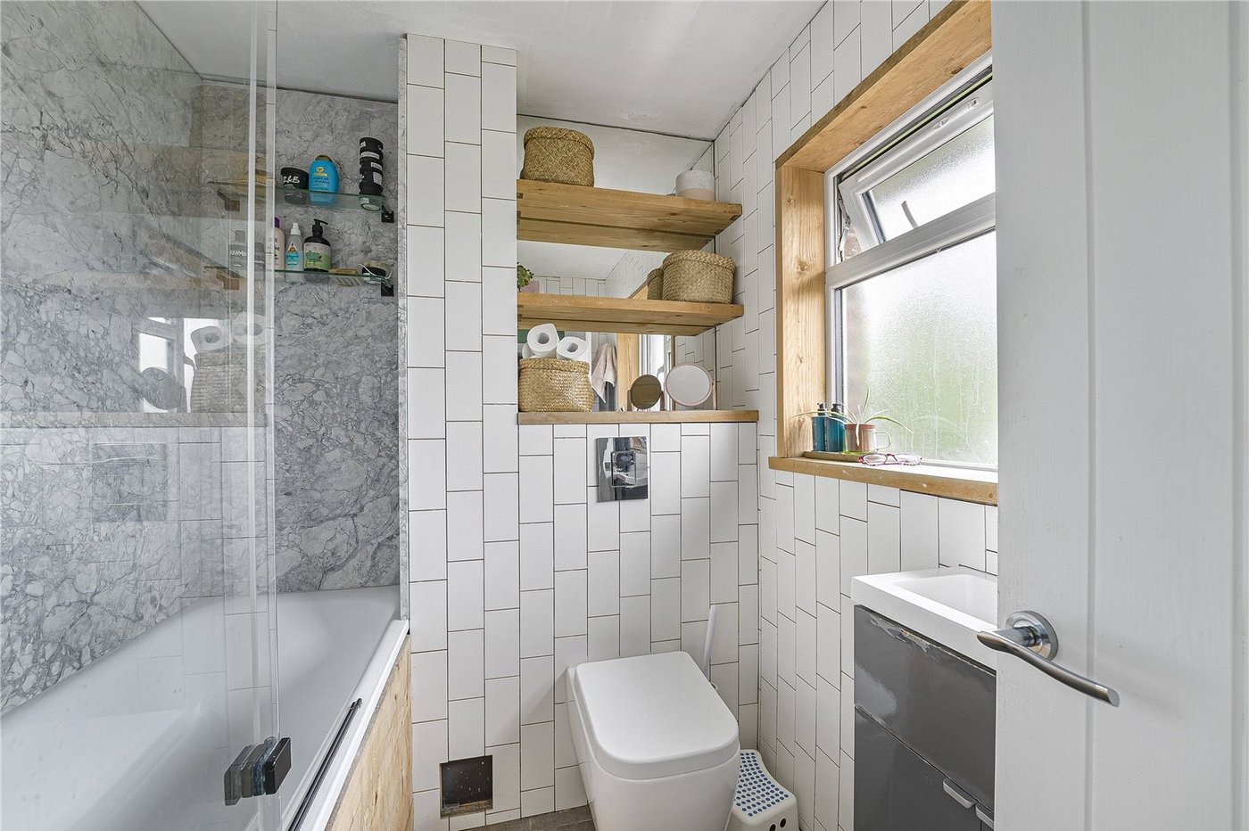 2 bedroom house for sale in Dartford | Robinson Jackson
