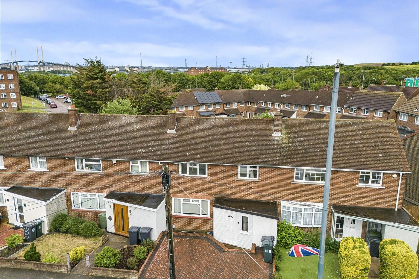 2 bedroom house for sale in Dartford | Robinson Jackson