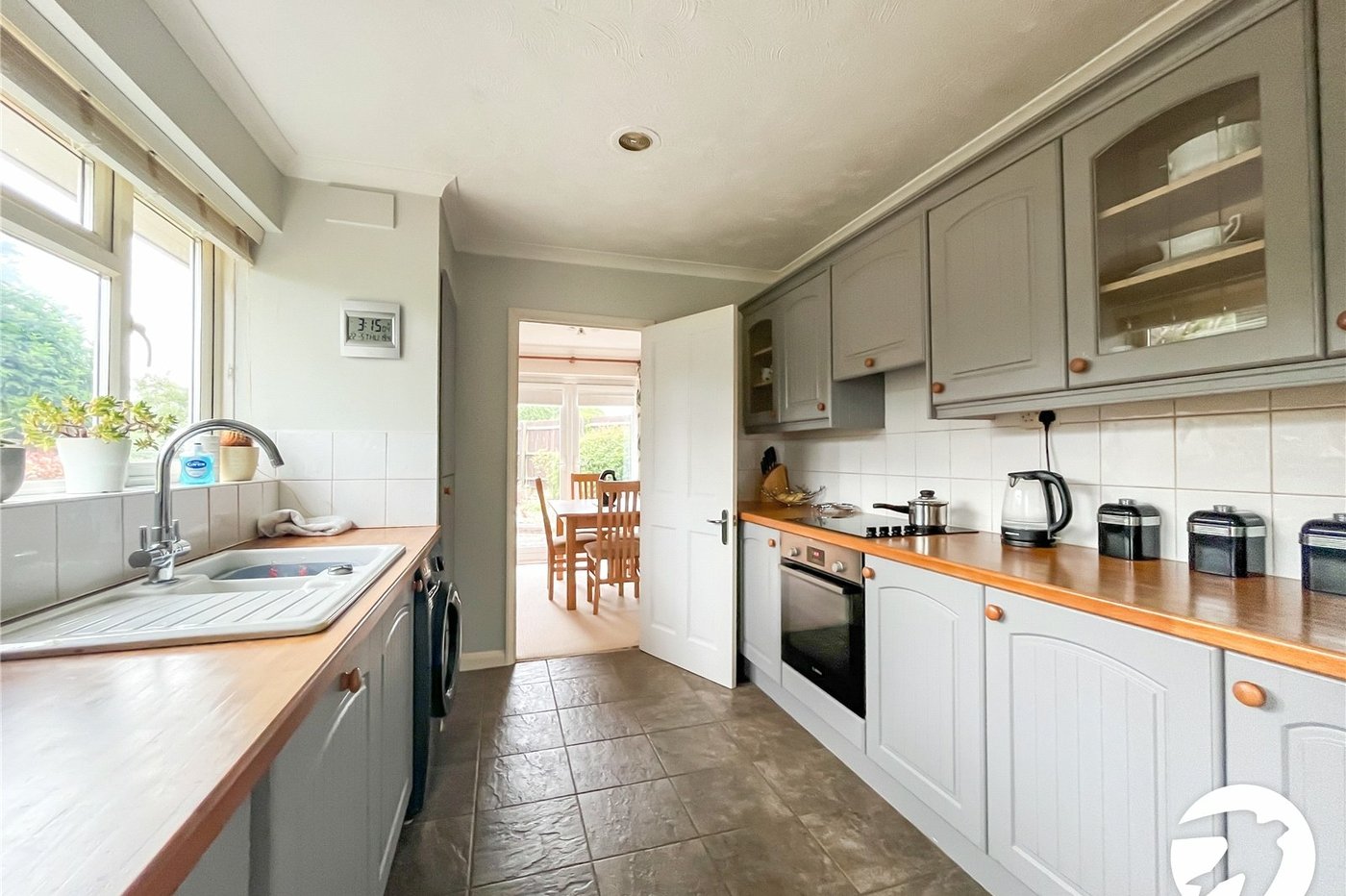 3 bedroom bungalow for sale in Sittingbourne | Robinson Michael & Jackson