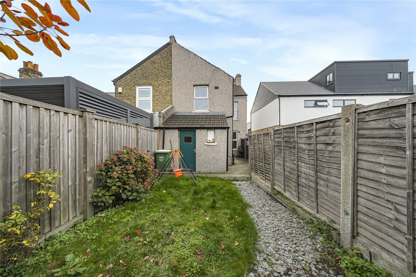 1 bedroom property for sale in Springfield Road | Robinson Jackson