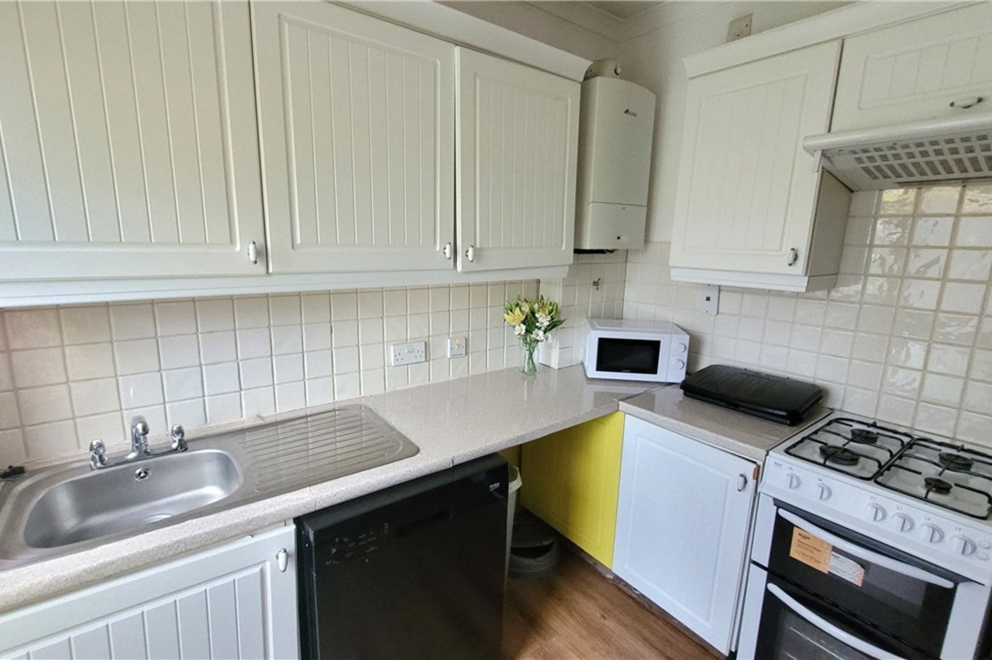 2 bedroom bungalow for sale in St Paul's Cray | Robinson Jackson