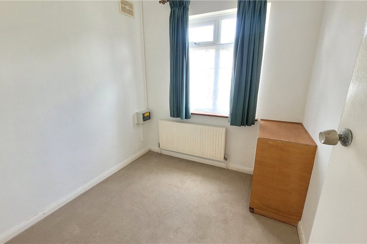 2 bedroom bungalow for sale in St Pauls Cray | Robinson Jackson