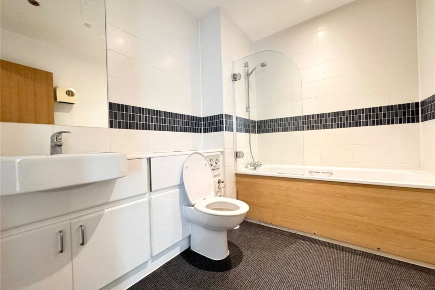 2 bedroom property for sale in Orpington | Robinson Jackson