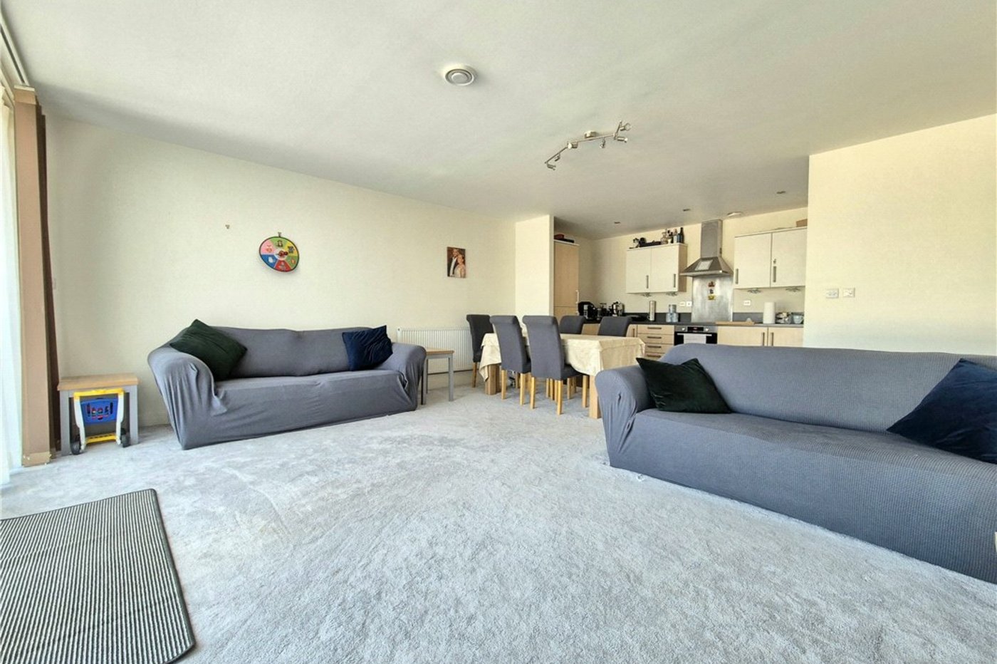 2 bedroom property for sale in Orpington | Robinson Jackson