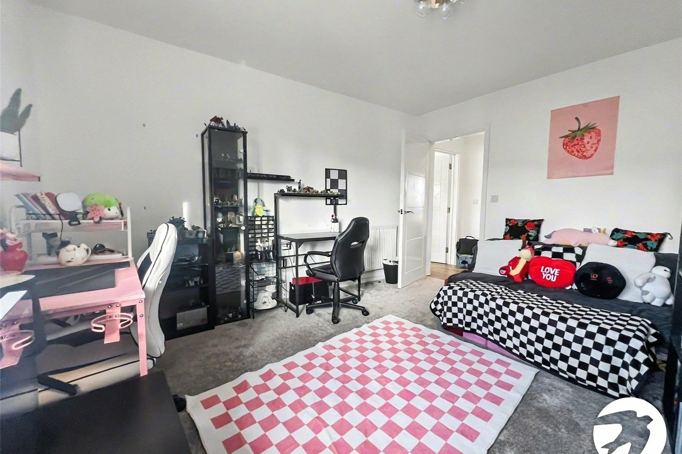 3 bedroom property for sale in St. Marys Island | Robinson Michael & Jackson