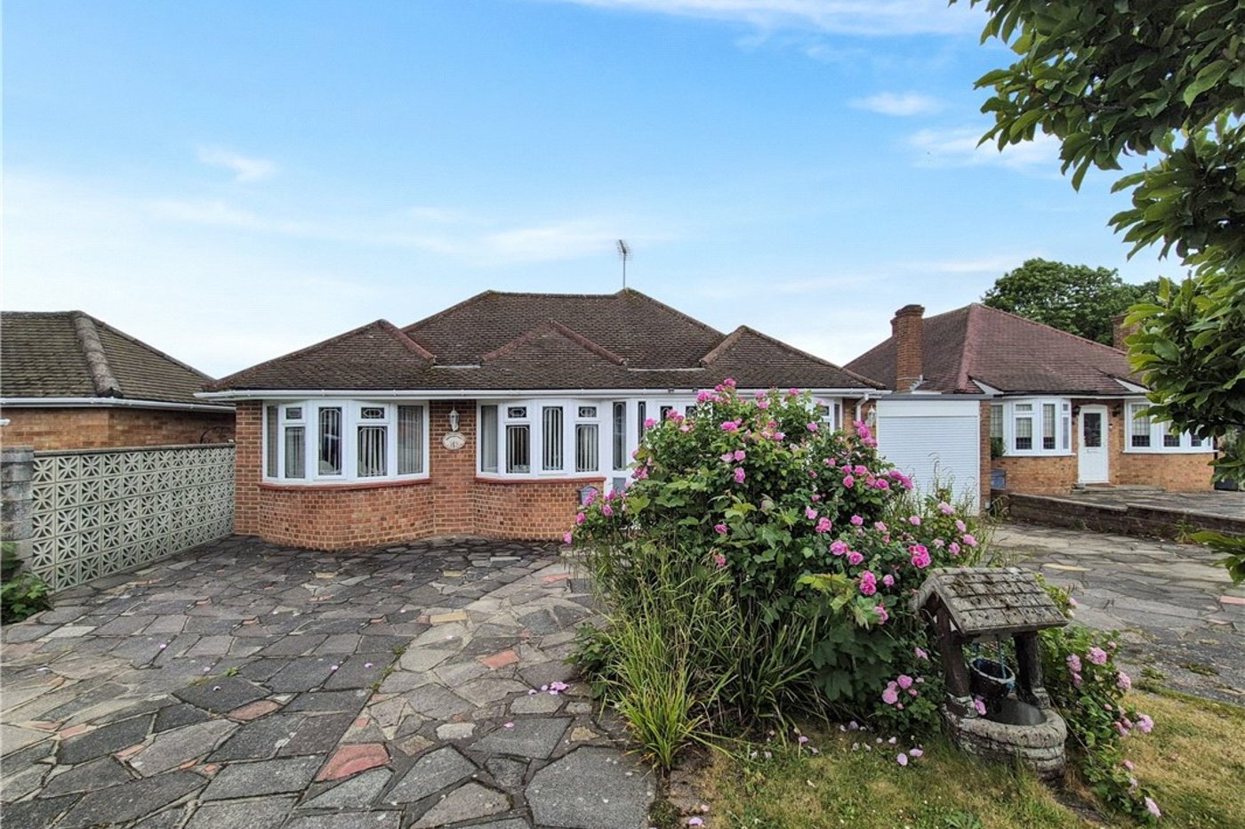 4 bedroom bungalow for sale in Orpington | Robinson Jackson