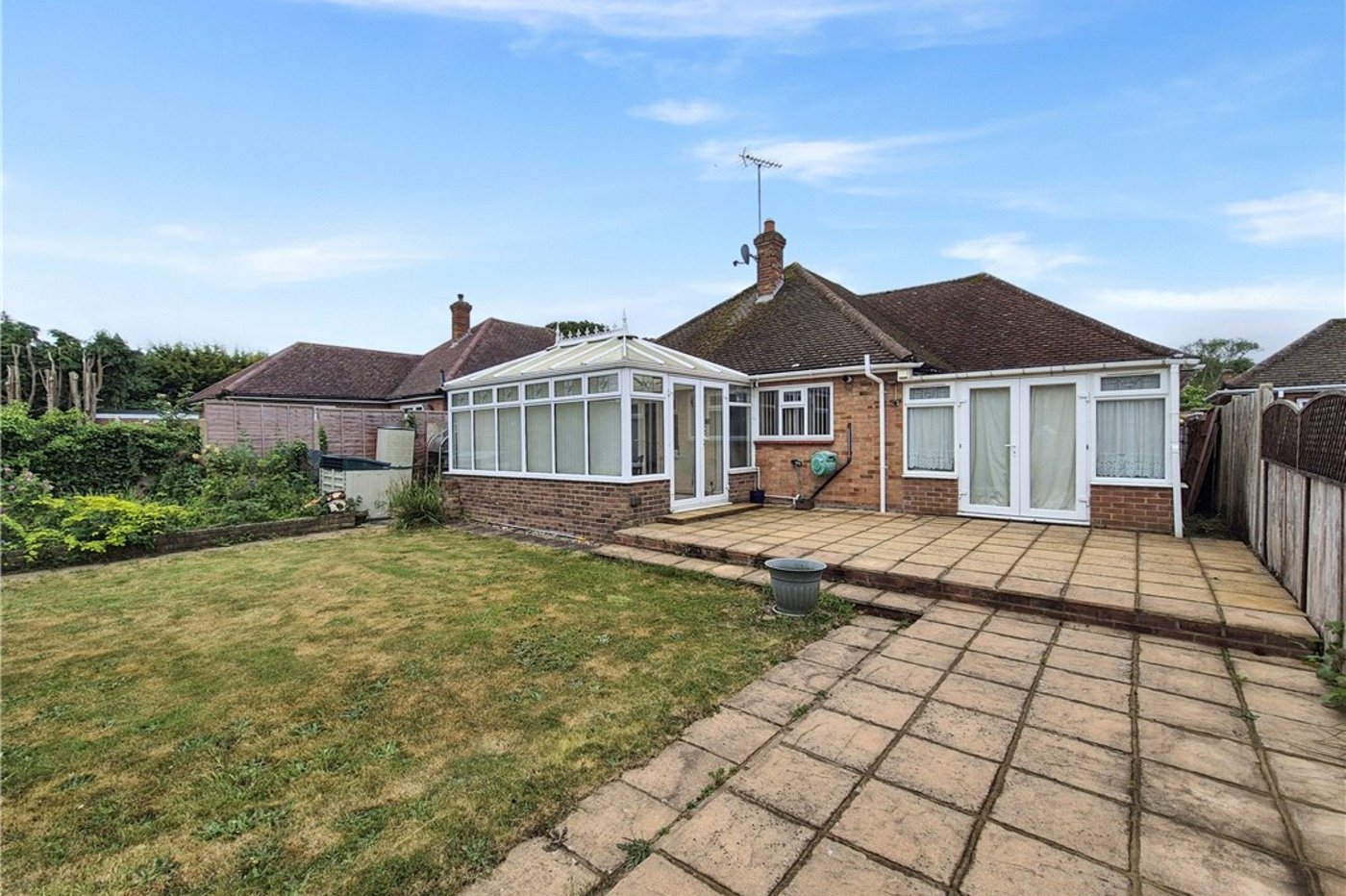 4 bedroom bungalow for sale in Orpington | Robinson Jackson