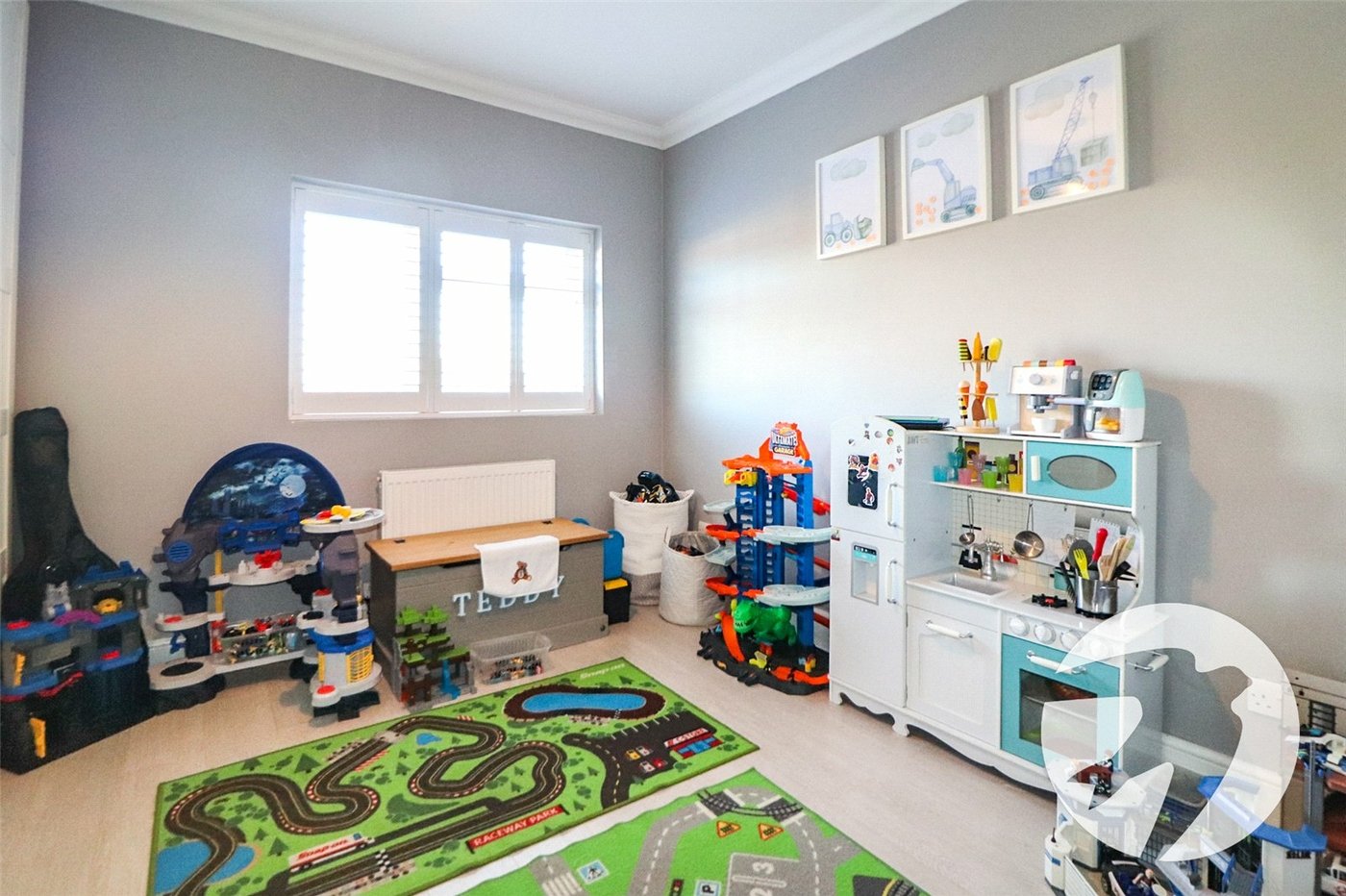 3 bedroom house for sale in Erith | Robinson Jackson