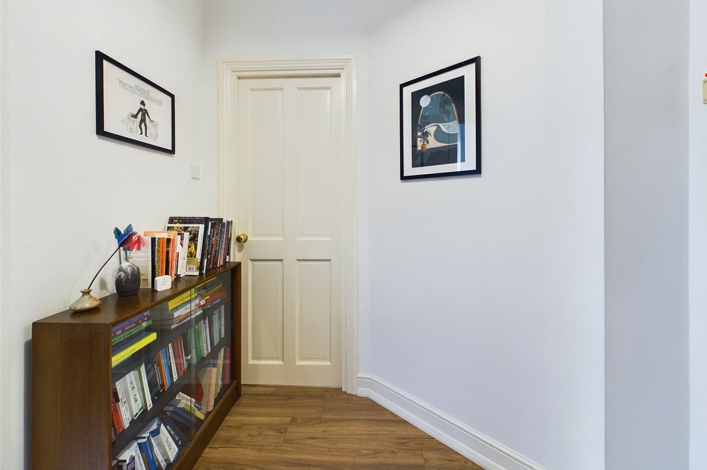 1 bedroom property for sale in London | Robinson Jackson