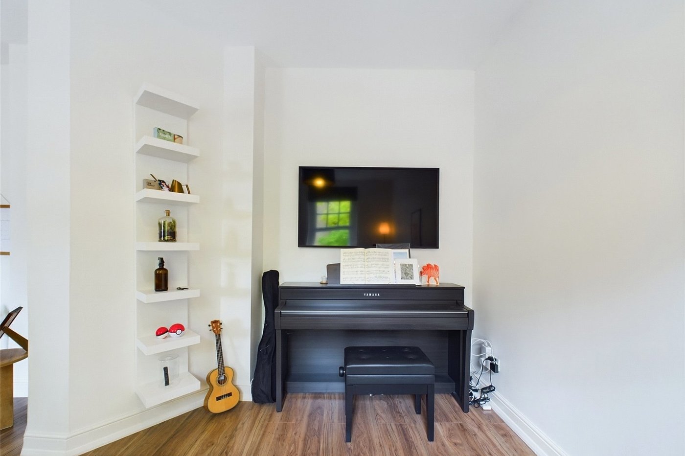 1 bedroom property for sale in London | Robinson Jackson